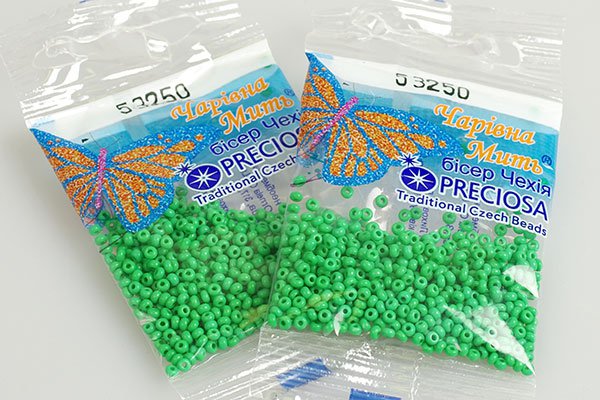 53250 Бисер чехия